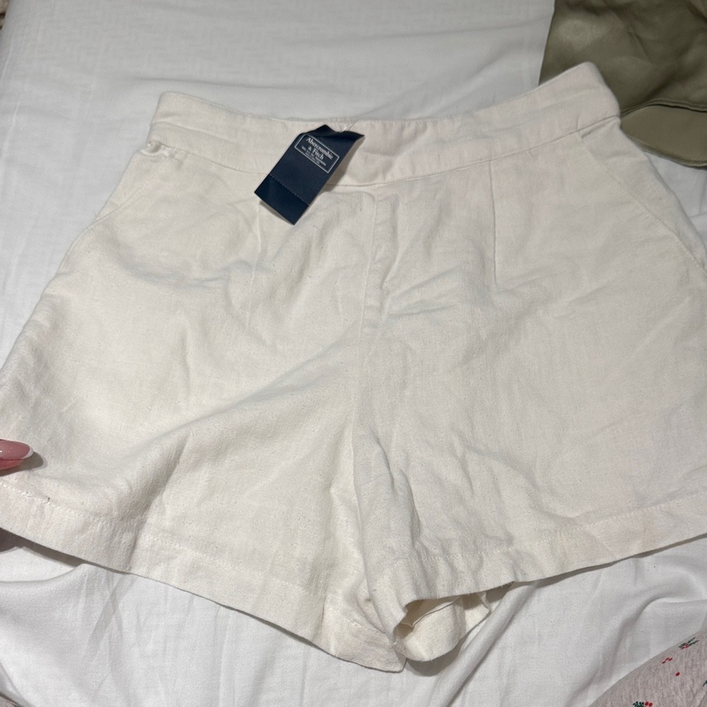 Abercrombie & Fitch High Waist Cream Shorts linen collection NWT
